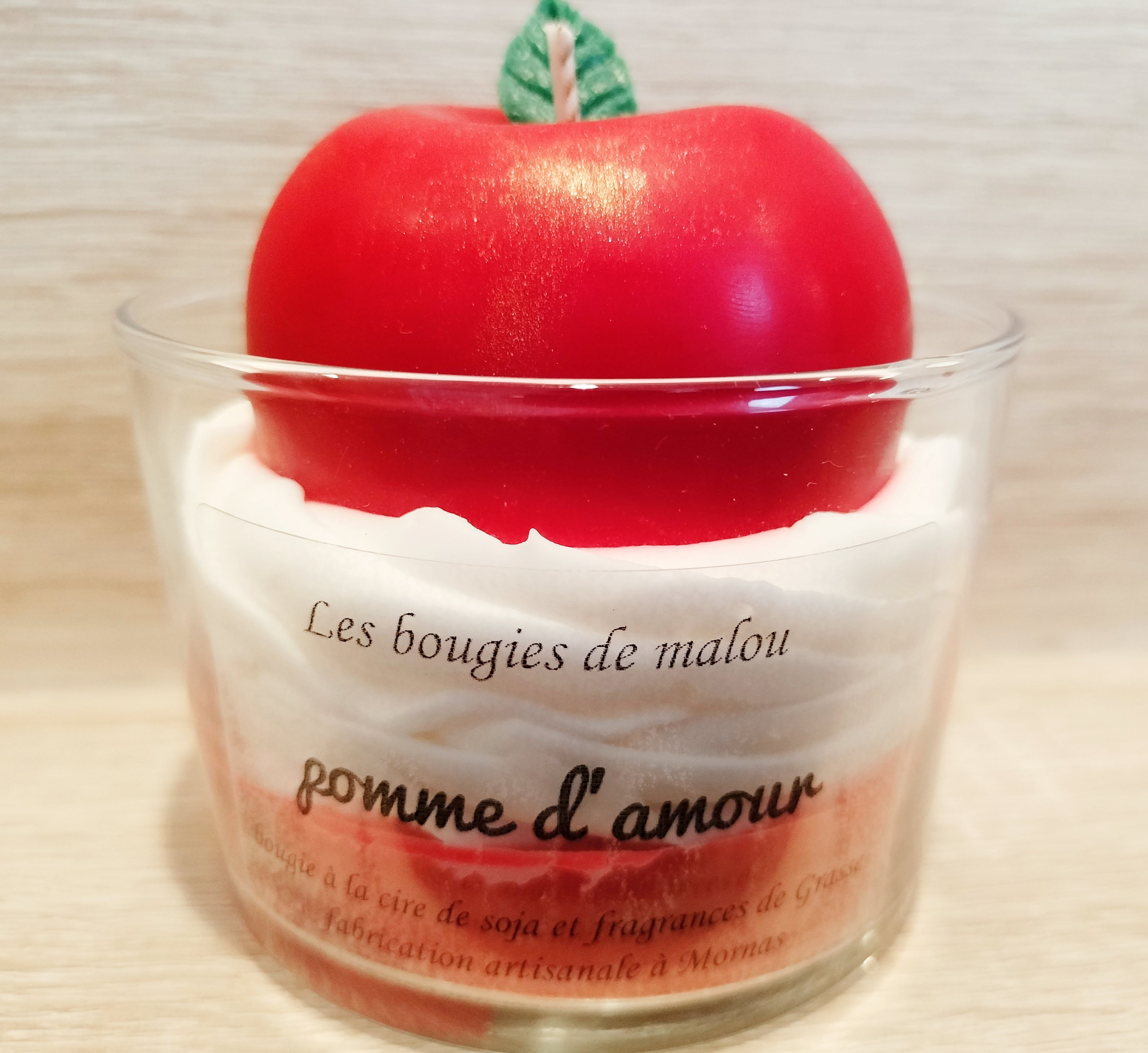 Parfum pour bougies Pomme D'Amour - MONDO BOUGIES