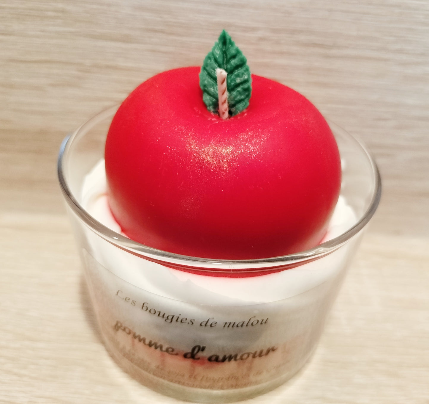 Bougie pomme d'amour