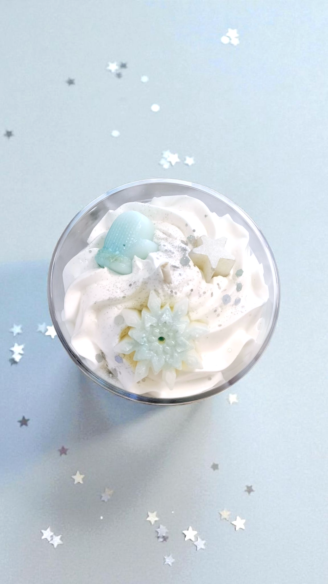 Bougie cimes enneigées