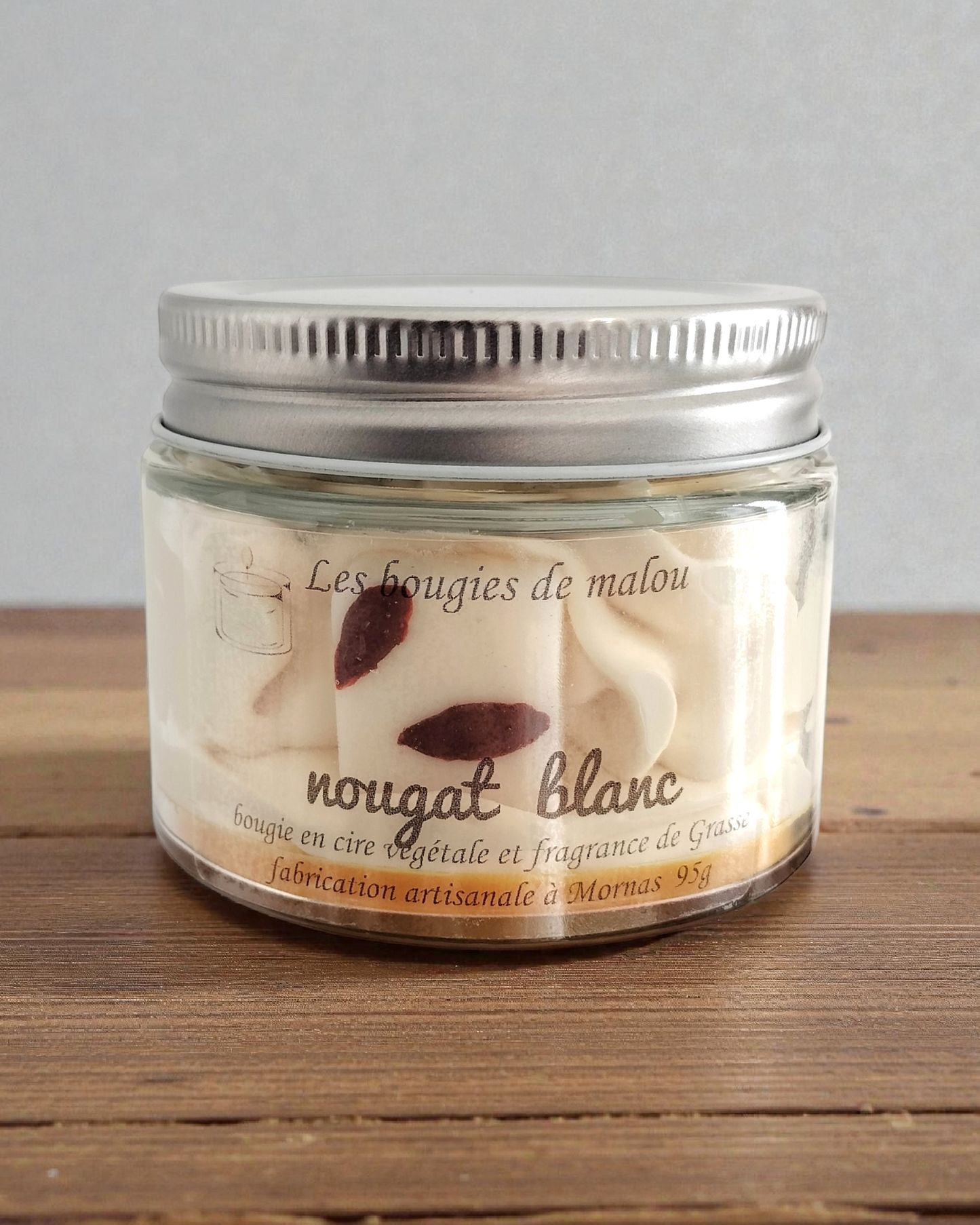 Bougie Artisanale et CrĂ©ative - Parfum Nougat blanc âš