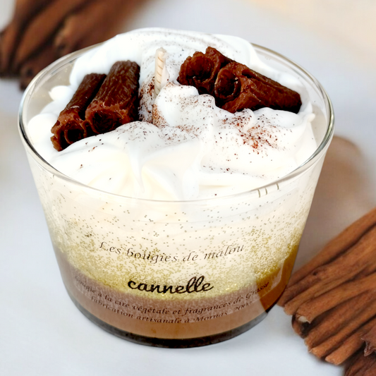 Cinnamon candle