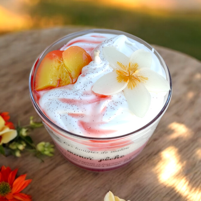 Peach monoi candle