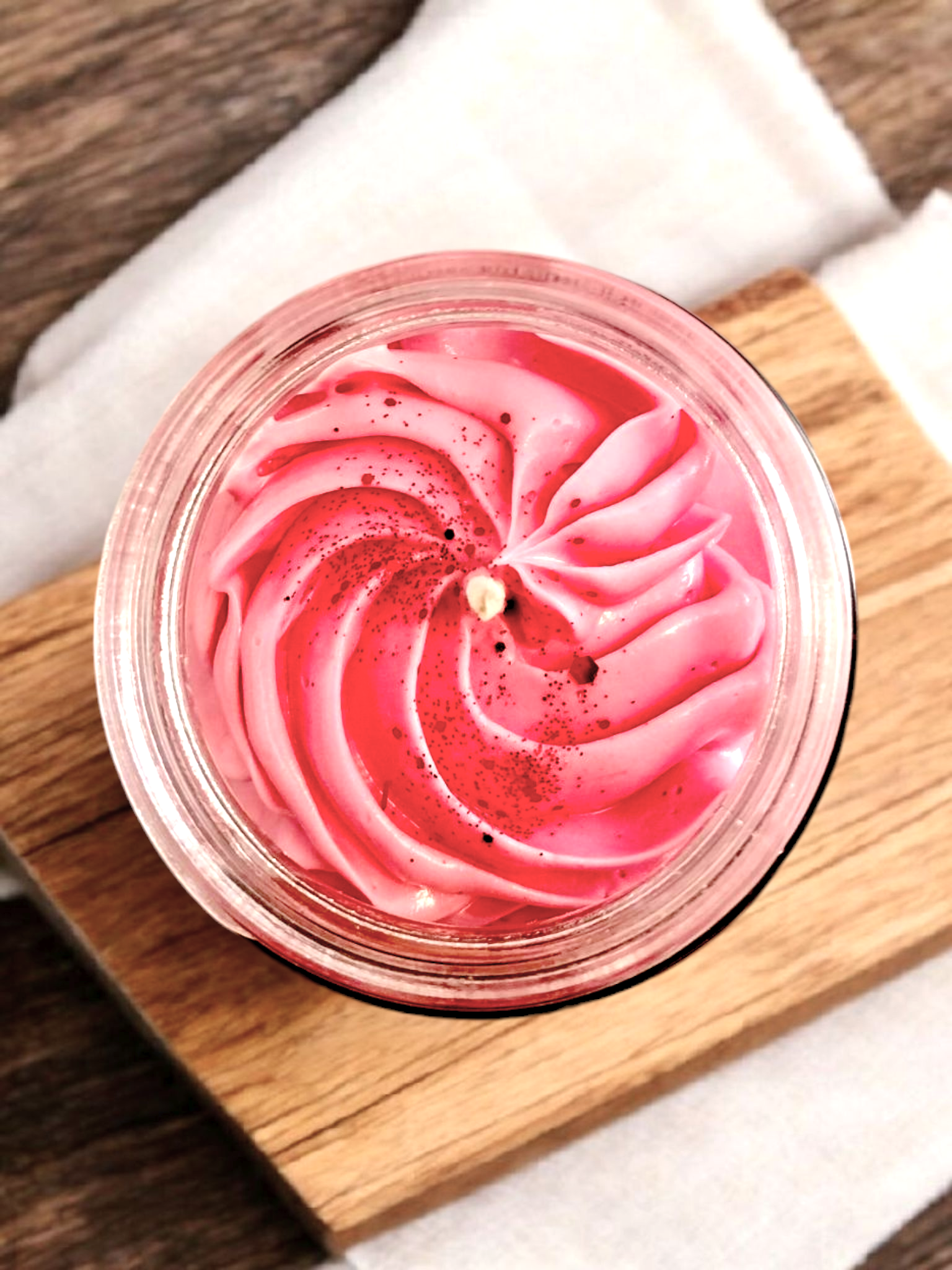 bougie gourmande fraise vue du dessus
