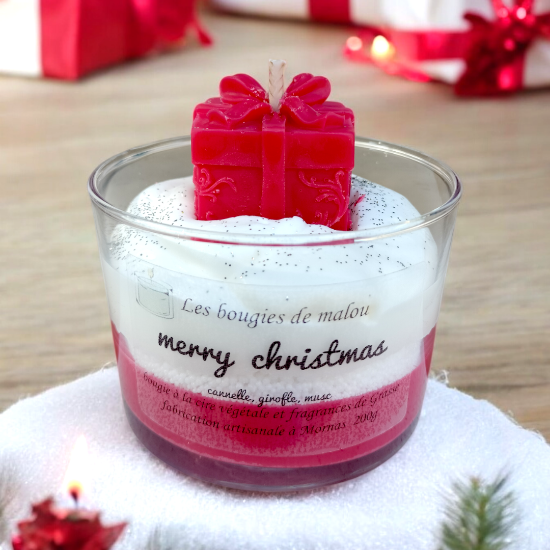 cherry scented gift candle