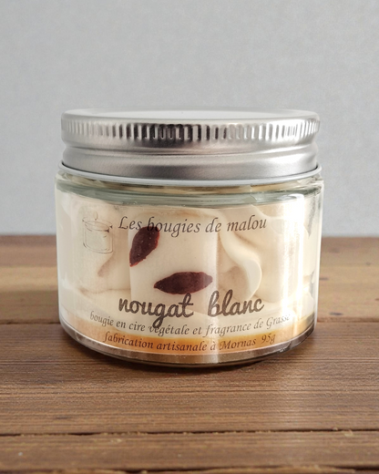 Handmade and Creative Candle - White Nougat Scent 🌰✨